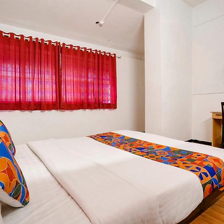 Fabhotel Saubhagya Inn Nászik Kültér fotó